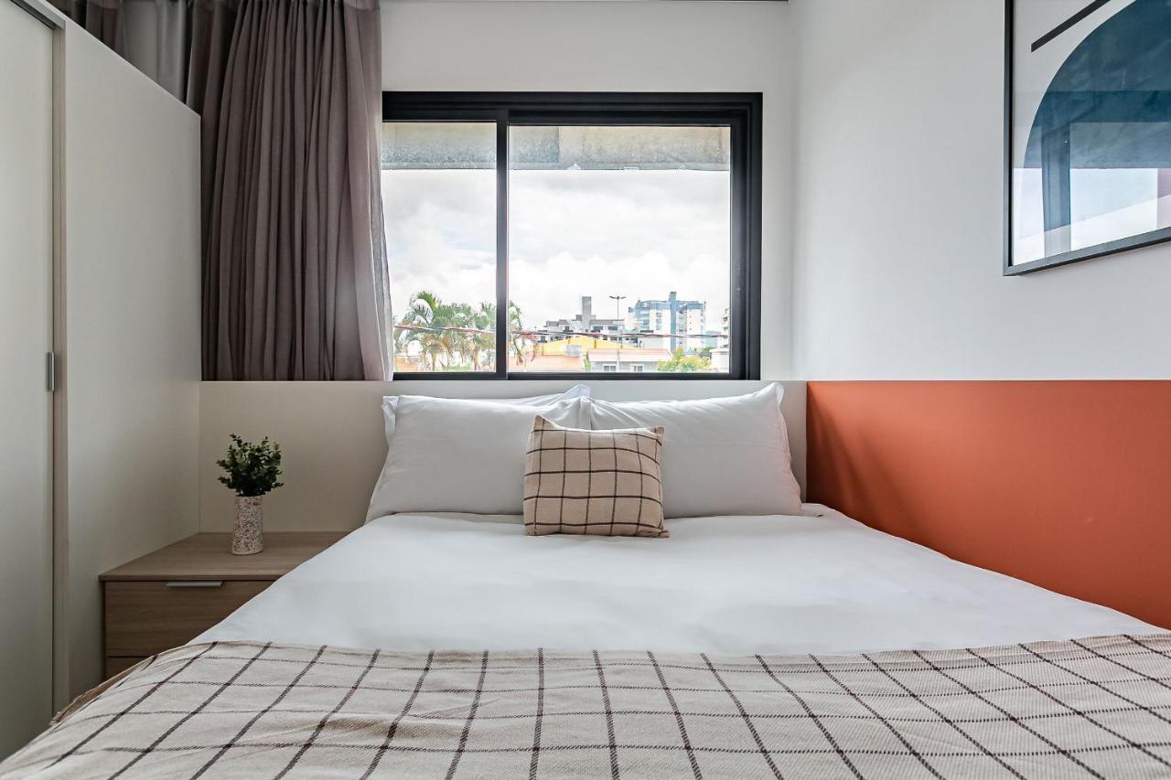 Studio com estacionamento, próximo à Lagoa da Conceição - Trindade Florianópolis Extérieur photo